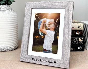 Cadre photo papa gravé - Le petit homme de papa, cadeau personnalisé