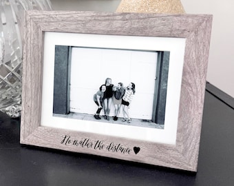 Best Friend Picture Frame - Long Distance Friendship Frame - Engraved Wood Frame - Bestie Gift - Going Away Gift for Friend