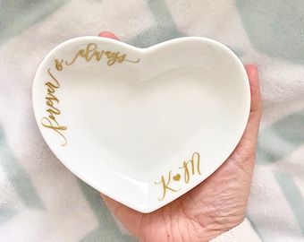 Porte-bagues personnalisé - Plateau à bijoux en porcelaine en forme de coeur, cadeau de mariage