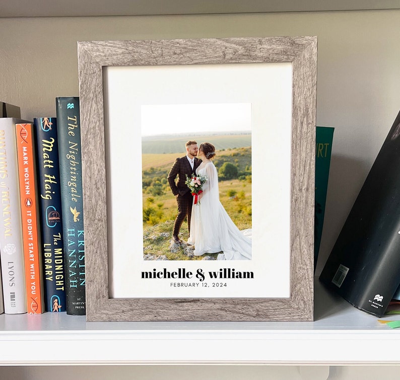 Engraved Wedding Portrait Frame