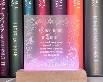 Throne of Glass Bookshelf Decor: Aelin Galathynius LED Sign