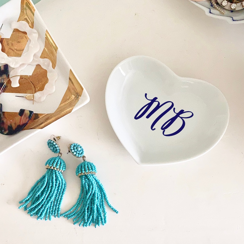 Jewelry Dish for Bridesmaids Heart Ring Dish Best Friend Gift Personalized Bridesmaid Gift Idea Ceramic Ring Dish Heart Shaped