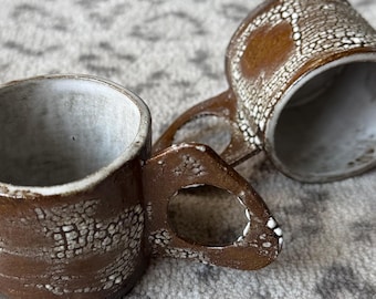 Set of 2 Crackle Handle Espresso Cups