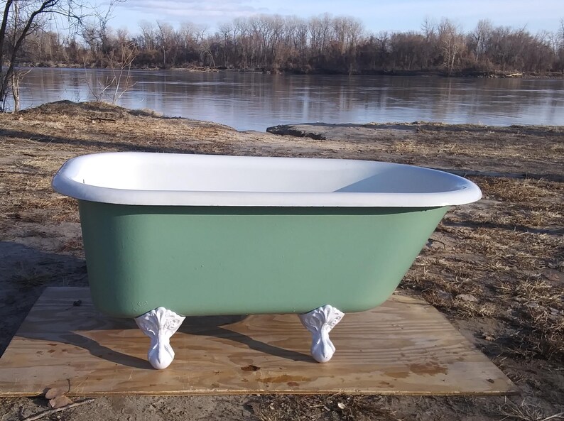 Antique Clawfoot Tub Easy Green Vintage Claw Foot Bathub Etsy