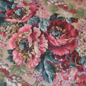 Fabric Remnants X 4 for Upholstery, Cushions, Tablecloth, Decor