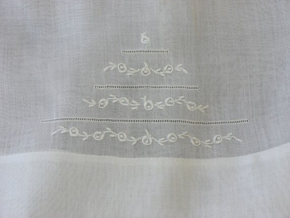 Baby Dress with White Embroidery - Vintage - image 4