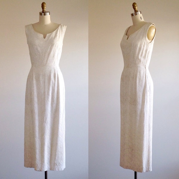 Simple wedding dress- White wedding dress- Modern wedding dress-70s wedding dress- 1970s bridal- White gown-  Small