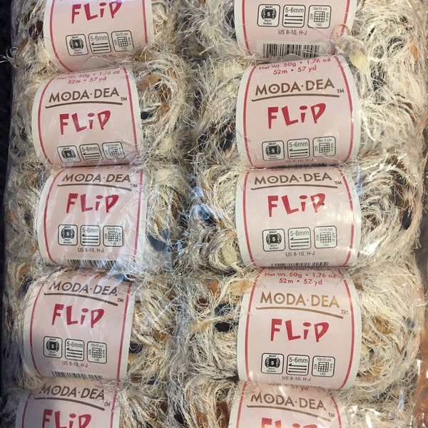 10 Skeins of Moda Dea Flip yarn