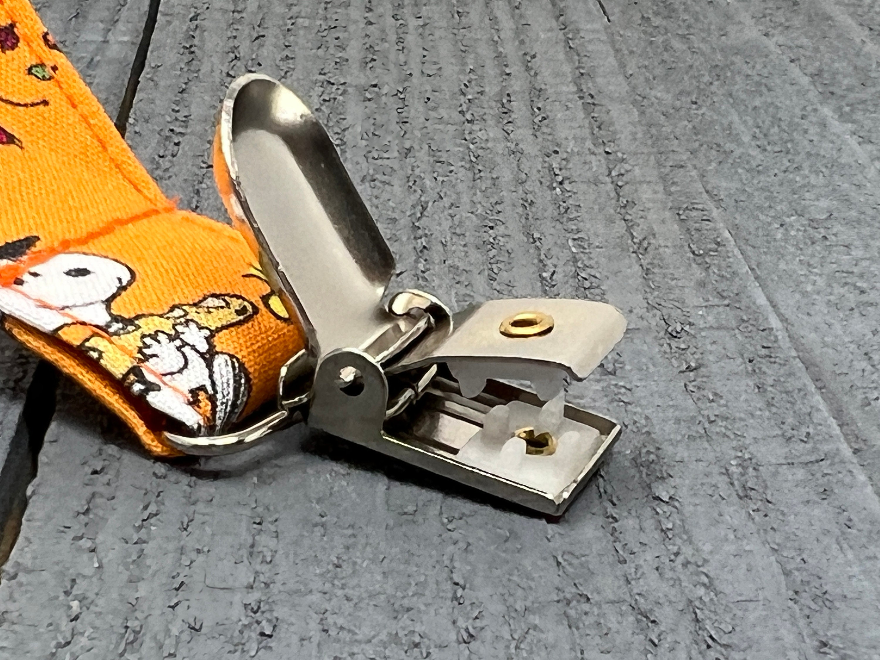 Thanksgiving Pacifiers Peanuts Thanksgiving Pacifier Clip / Charlie Brown Binky Holder - Etsy