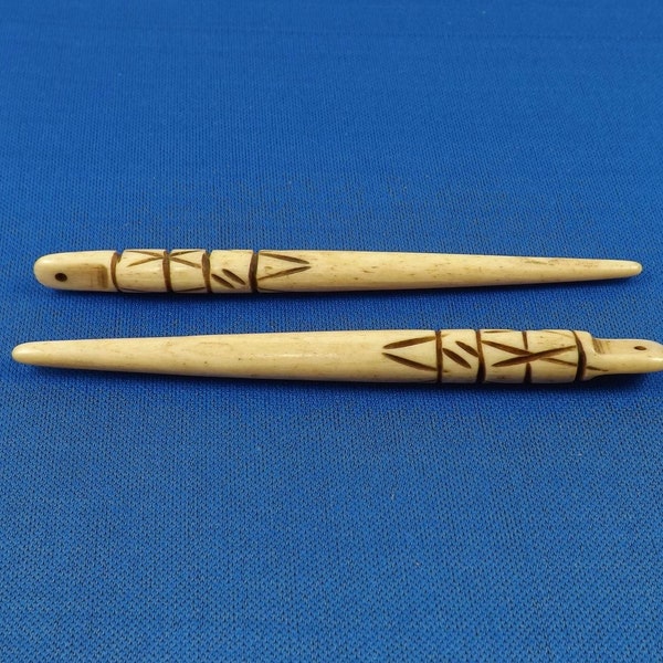 2 Hair Sticks, Carved Bone, 4" long,  Antiqued Tea Stained, Pow Wows, Native American Craft Supplies, BPT1ATS