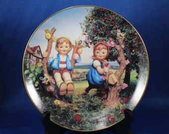 Hummel Plate " Apple Tree Boy and Girl ",  Little Companions, Danbury Mint, Limited Edition, Made in Switzerland, Wall Decor, 8" plate
