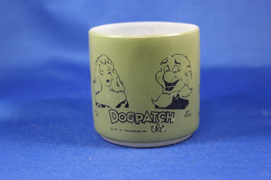 Dogpatch USA Coffee Cup With Lil Abner, Daisey Mae, Mammy and Pappy