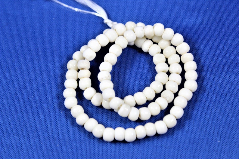 80 Beads 15 Strand or Bag of Approx Native American Type Jewelry White Off White Bone 6mm Bone Beads B6W
