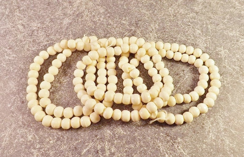 80 Beads 15 Strand or Bag of Approx Native American Type Jewelry White Off White Bone 6mm Bone Beads B6W