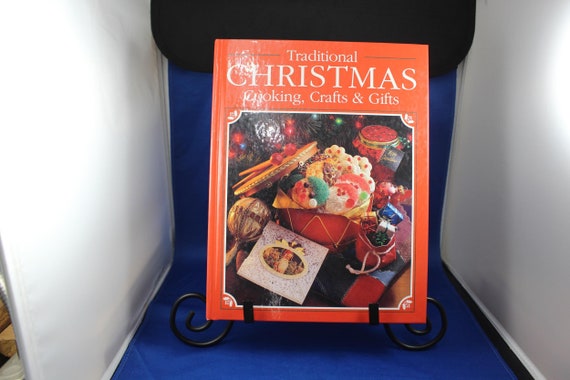 Traditional Christmas Cooking Crafts & Gifts Step by Step 