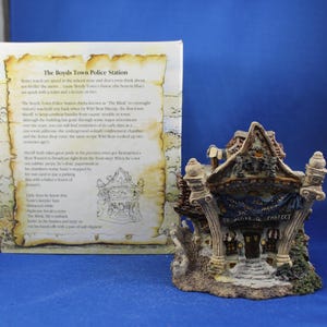 Boyds Bearly Built Villages House, The Boyds Town Police Station, In Original Box