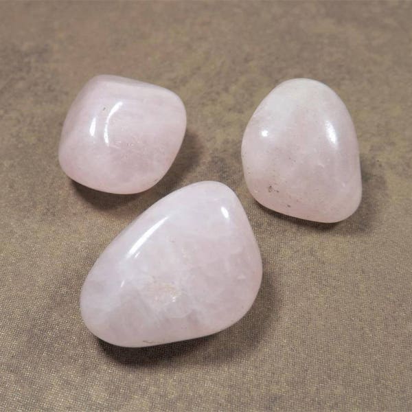 Tumbled Rose Quartz, Polished Natural Rose Quartz, 20mm up to 35mm, Metaphysical, Crafts,  Jewelry Supplies,  Wire Wrapping