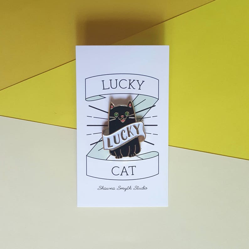 Lapel Pin Lucky Cat Enamel Pin