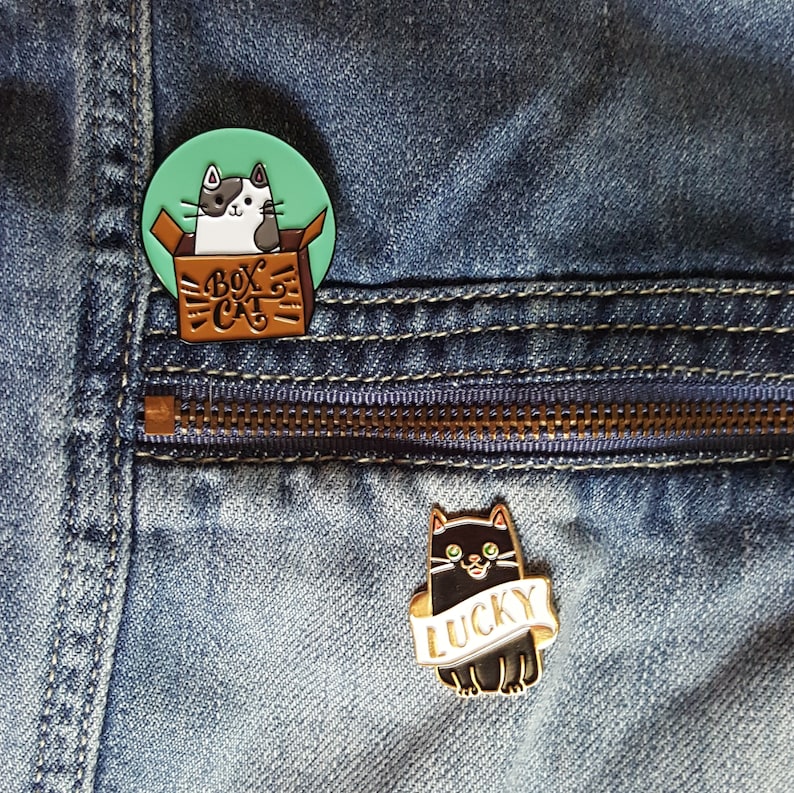 Lapel Pin Lucky Cat Enamel Pin