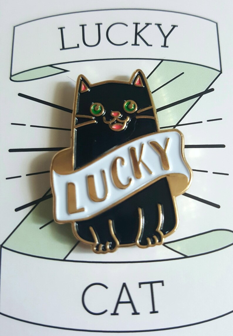 Lapel Pin Lucky Cat Enamel Pin