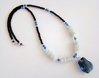 Collar del espíritu del océano, colgante de cristal azul Swarovski, collar de cristal azul, collar de aguamarina verde, joyería Boho
