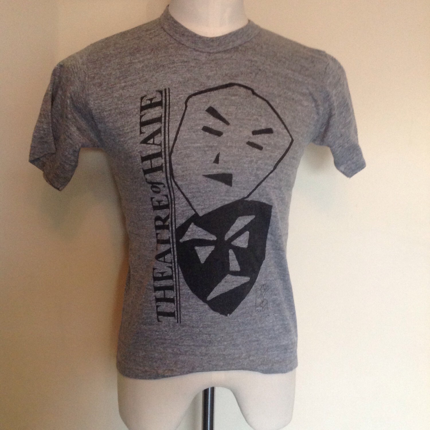 HATE Original Vintage T-shirt.spear 