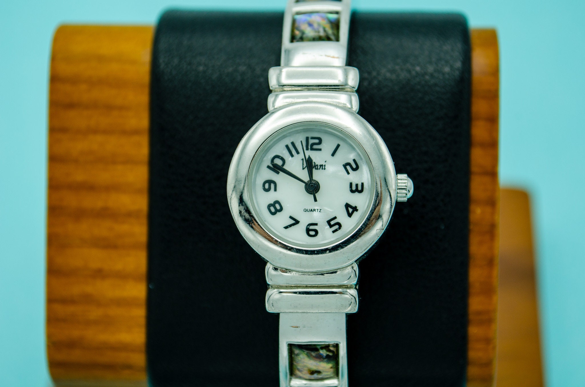 Vivani quartz watch prices new arrivals