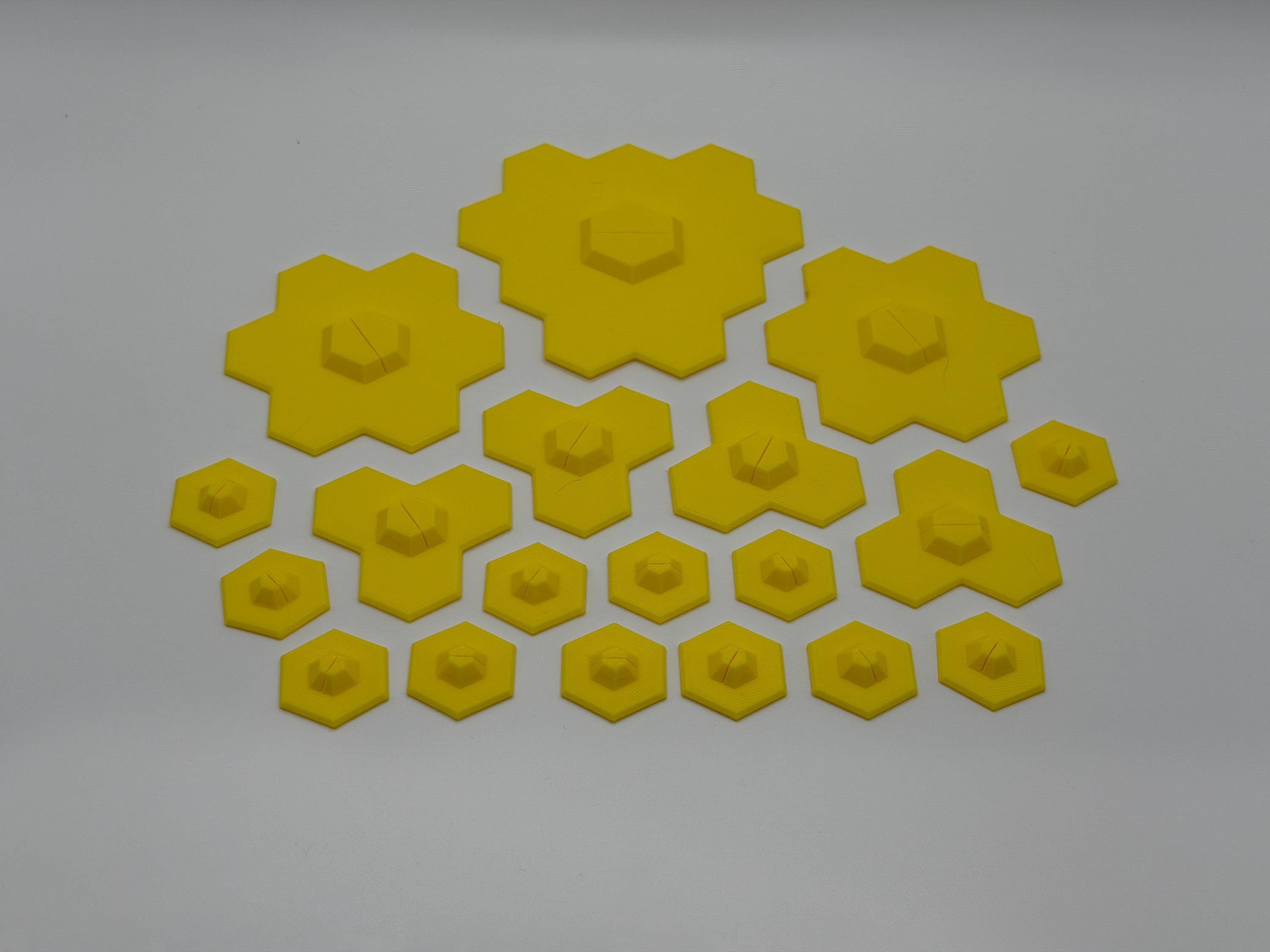 RPG Standee Sets, 1 Inch Hex Shaped Standees for TTRPG Compatible With ...