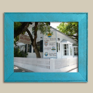 Kelly&#39;s / Old Pan American Airlines Building - Key West