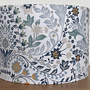 White lampshade with blues leaf and floral pattern 40cm 30cm 25cm 20cm 15cm Fabric drum ceiling pendant or table lamp metallic intricate