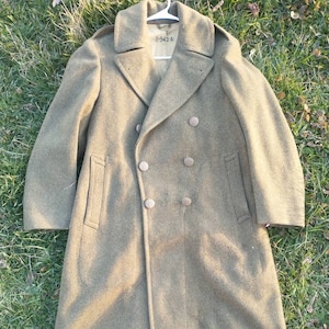 Vintage WWII US GI Wool Coat / Trench Coat / 1940s Military / 40s Military /American Military