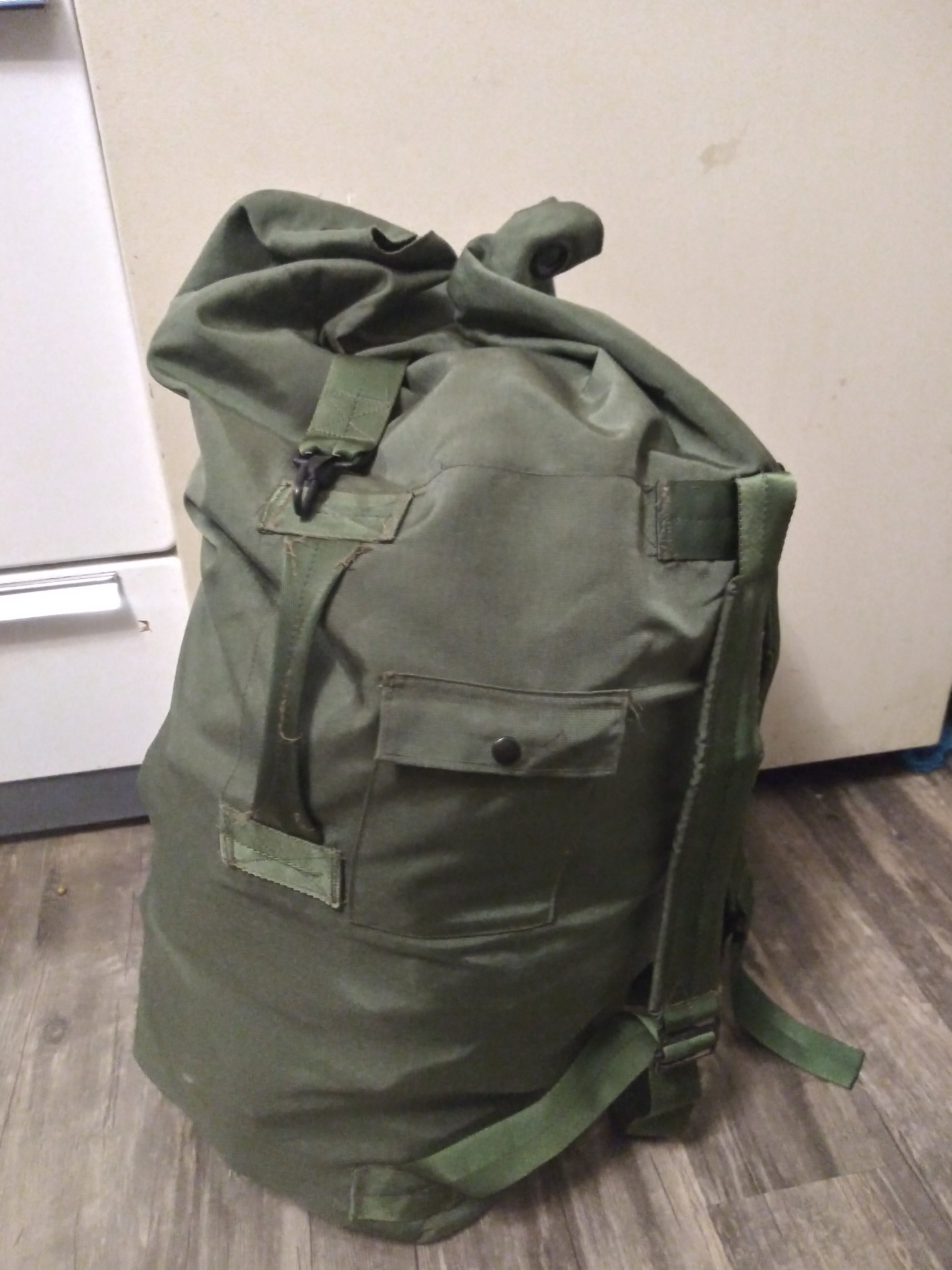 U.S. Military OD Improved Nylon Duffle Bag USED