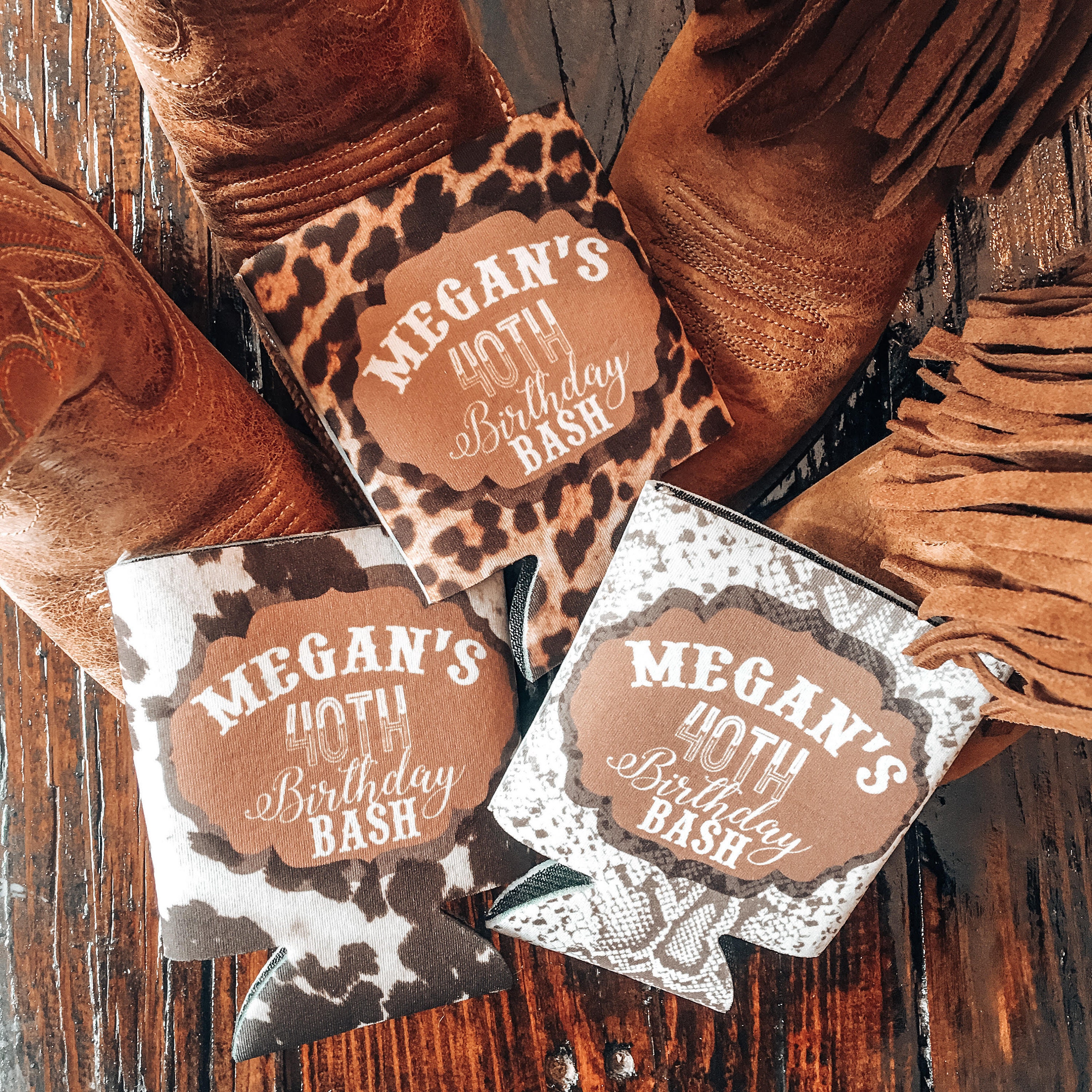 COUNTRY MUSIC AND BEER THAT'S WHY I'M HERE TALL BOY KOOZIE –
