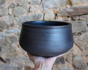 Salad bowl in black sandstone, matte black enamel. Fruit bowl. Pottery in chamotte black sandstone. Ceramic tableware, bowl, decoration, gift.