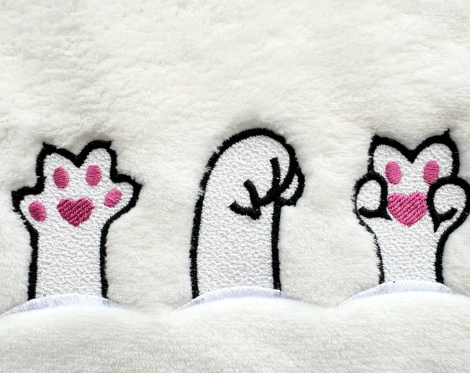 Kitty Cat Paws in a row cute family pawprint Paw light stitch machine embroidery designs multiple sizes for hoop 4x4 5x7 kids blanket pillow