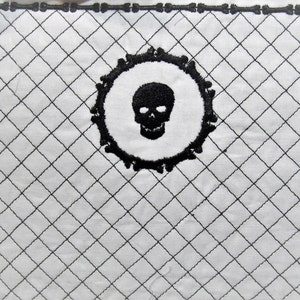 Circle Shape skull crossbones outline silhouette fill stitch machine embroidery designs in assorted sizes skull bones Halloween portrait