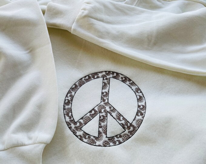 Peace sign Leopard print Peace silhouette machine embroidery designs light stitch outline hippie peace sign circle shape 4, 5, 6, 7, 8inches