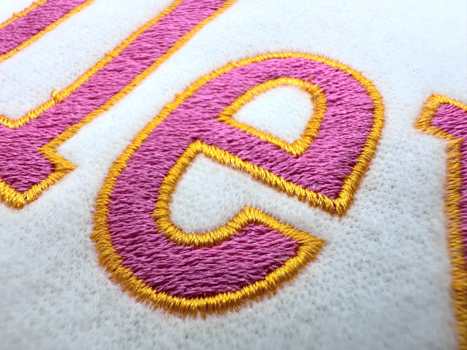 Awesome Fill Stitch and Outline Font Alphabet Machine Embroidery ...