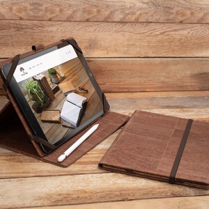 Cork iPad Sleeve | Sustainable Tablet Case | Vegan iPad Cover | Handmade Cork Tablet Sleeve | Eco Friendly Tech Accessory image 9