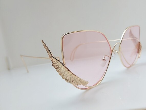 Vintage OP ART Modernist Woman Sunglasses Gold