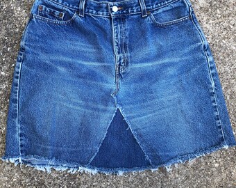 plus size levi skirt