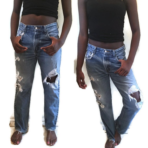 levi's destroyed jeans