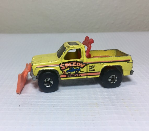 hot wheels plow truck