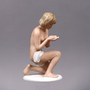 Wallendorf porcelain figurine.