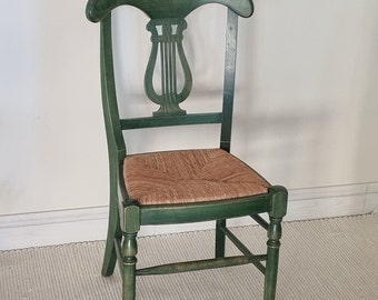 Beautiful Vintage wood chair