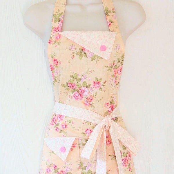 Floral Apron for Women, Cottage Chic Retro Apron with Roses, Vintage Style, KitschNStyle Aprons