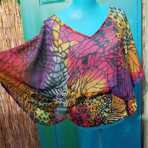 VINTAGE Just Cruising shirt top sheer butterfly batwing wing rainbow hippie unisex graphic groovy free size 80s