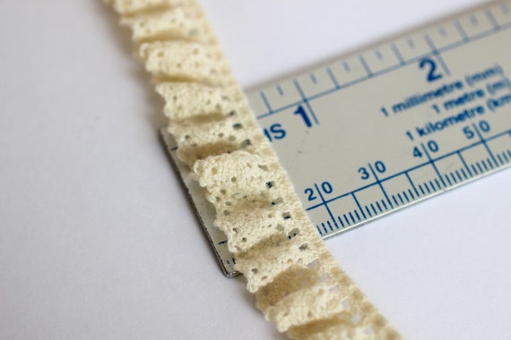 Beige Essential Trimmings 100/% Premium Quality Cotton Tape 14mm x 20 Meters