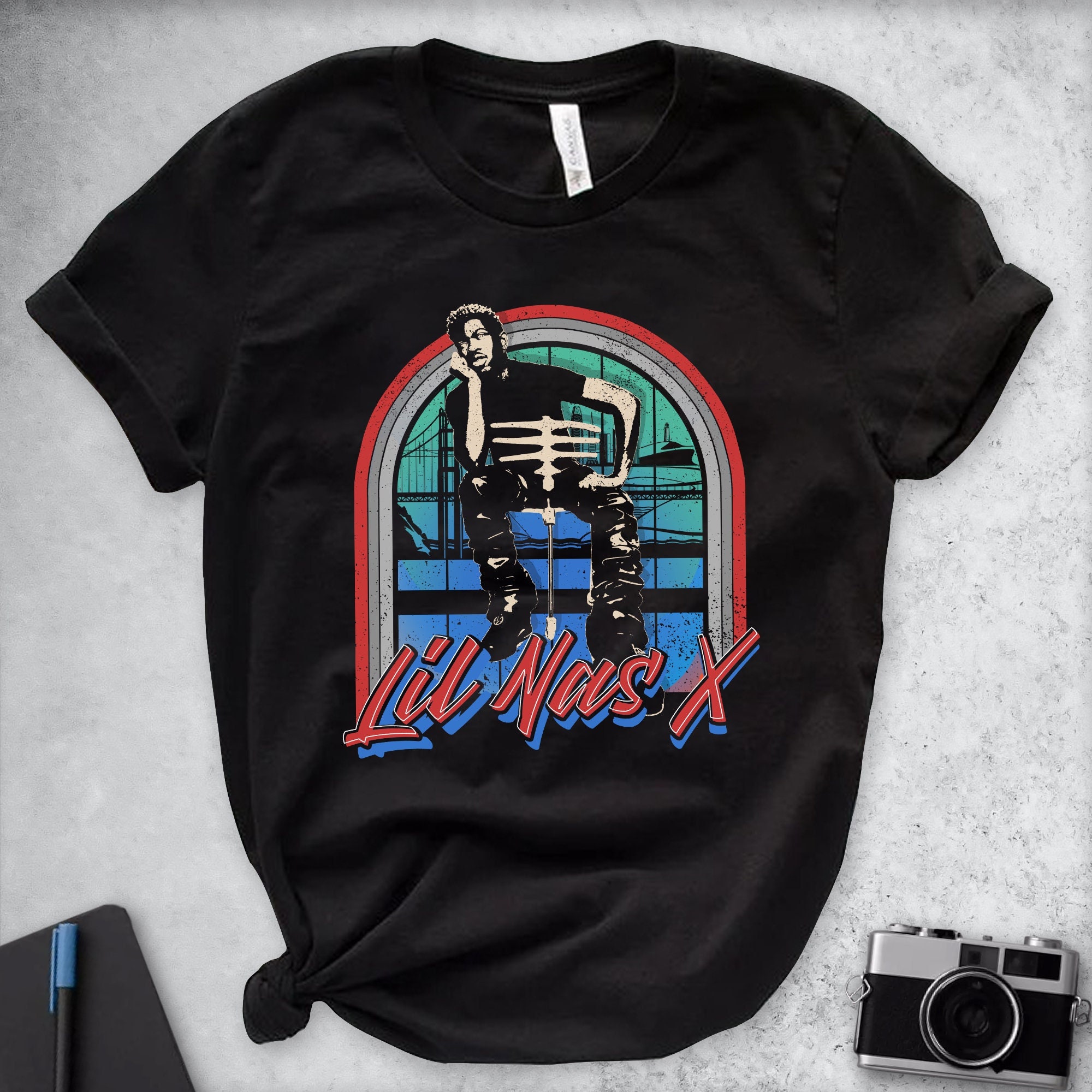 Discover Retro Lil Snger Nas X Konzert 2022 T-Shirt