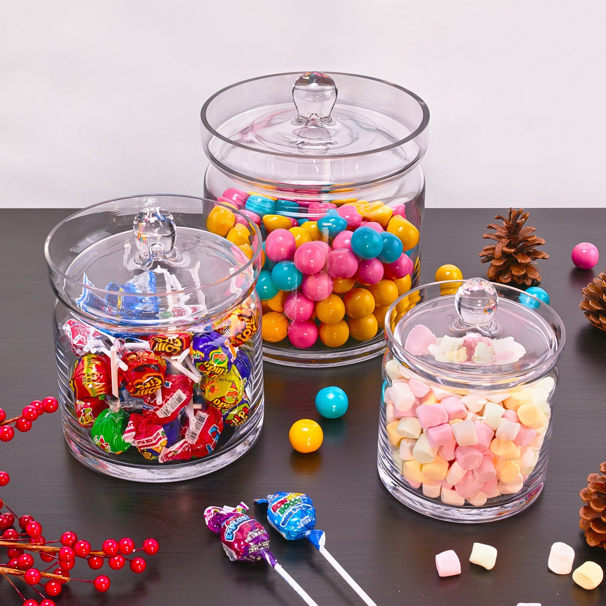 Candy jar clusters. Candy jar. Банка с леденцами. Банка для конфет круглая. Hard candy in jar.